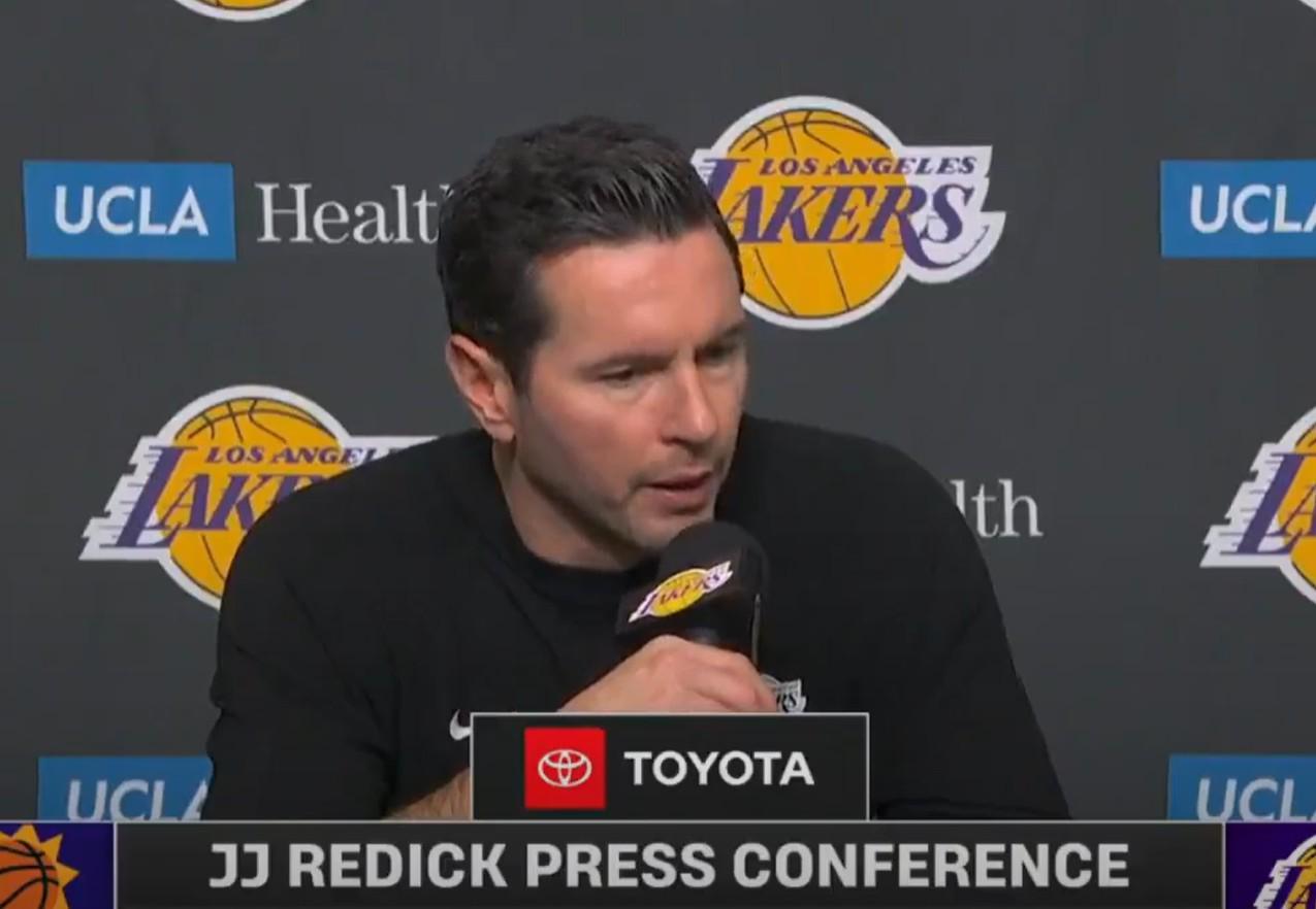 雷迪克：这场比赛球员们完全失常就像被怪物控制了，太奇怪了