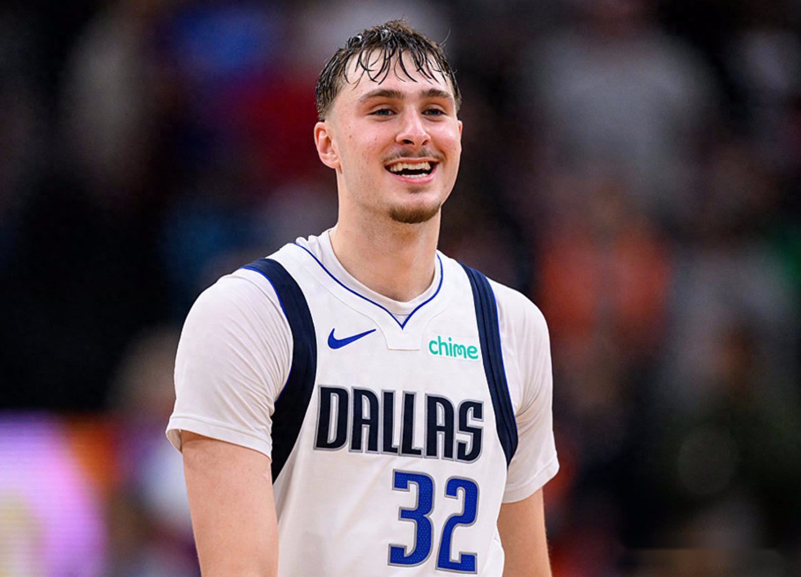 西部排名又乱了：独行侠创NBA奇迹，森林狼收大礼，6队排名互换